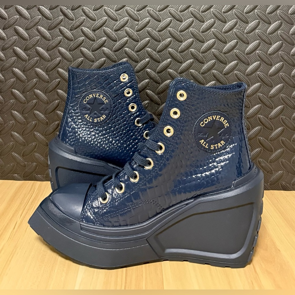Converse Chuck 70 De Luxe Wedge Platform High Leather‎ A10037C Womens Size 6.5 - Picture 2 of 6